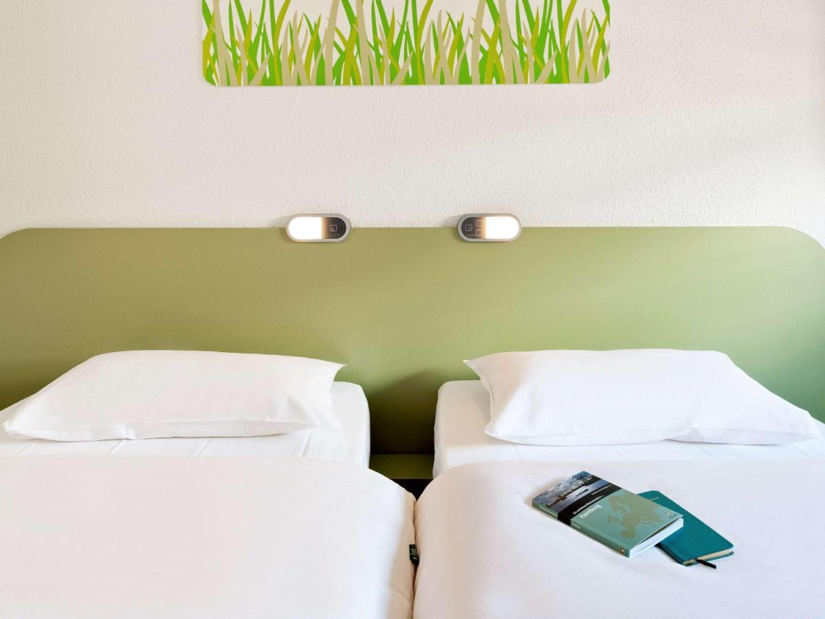 Ibis Budget Newport Eksteriør bilde