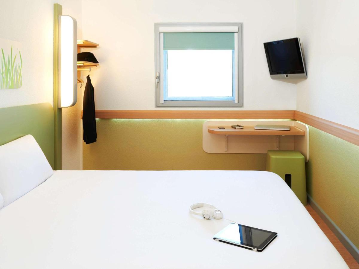 Ibis Budget Newport Eksteriør bilde